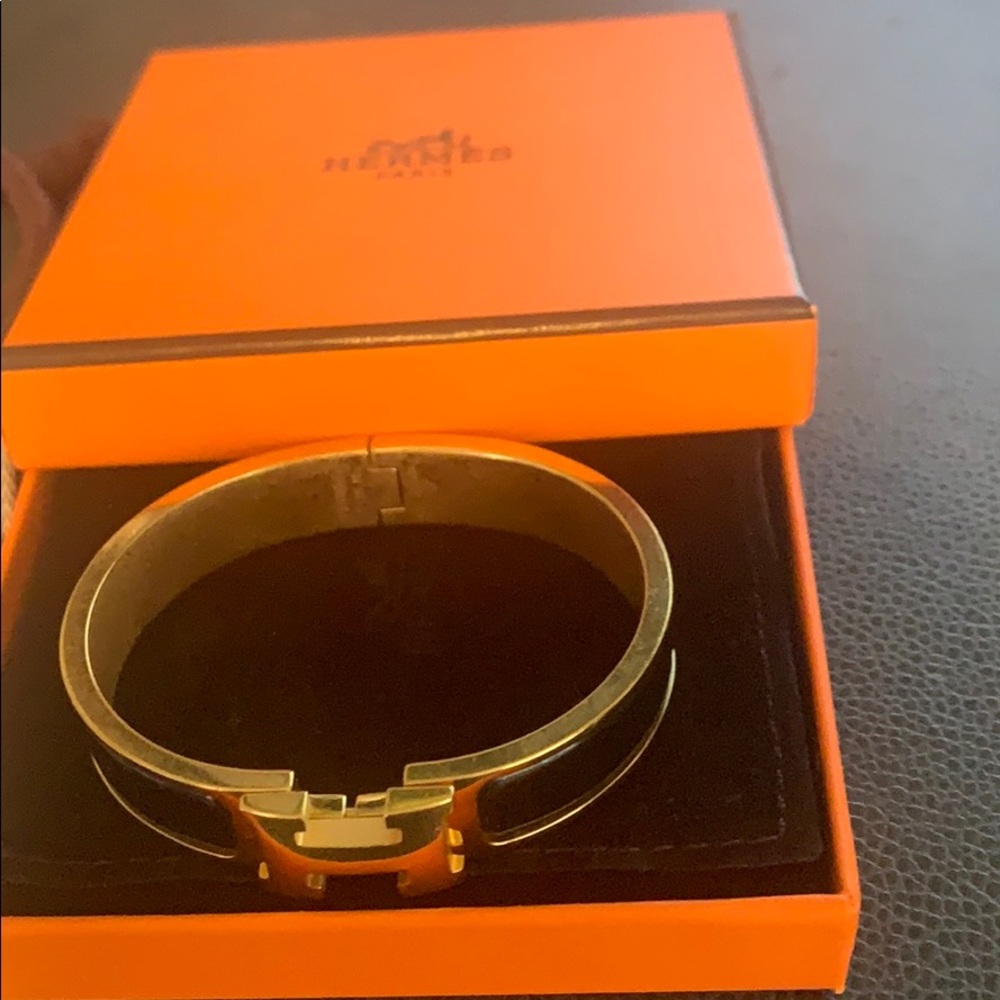 Hermès Clic H Bracelet- Black